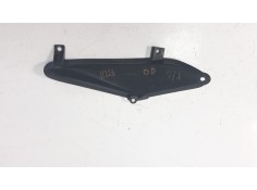 Recambio de moldura para honda cbr 650r referencia OEM IAM 64271MKND100 64271MKND10  2