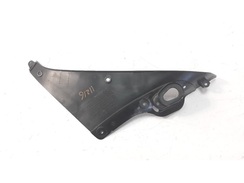 Recambio de moldura para honda cbr 650r referencia OEM IAM 64261MKND100 64261MKND10 