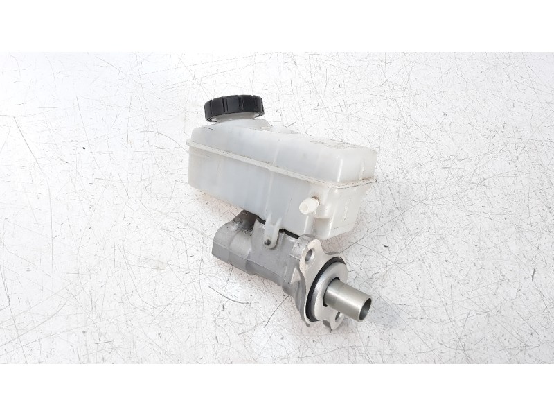 Recambio de bomba freno para renault clio iv 1.5 dci diesel fap referencia OEM IAM 460119686R  