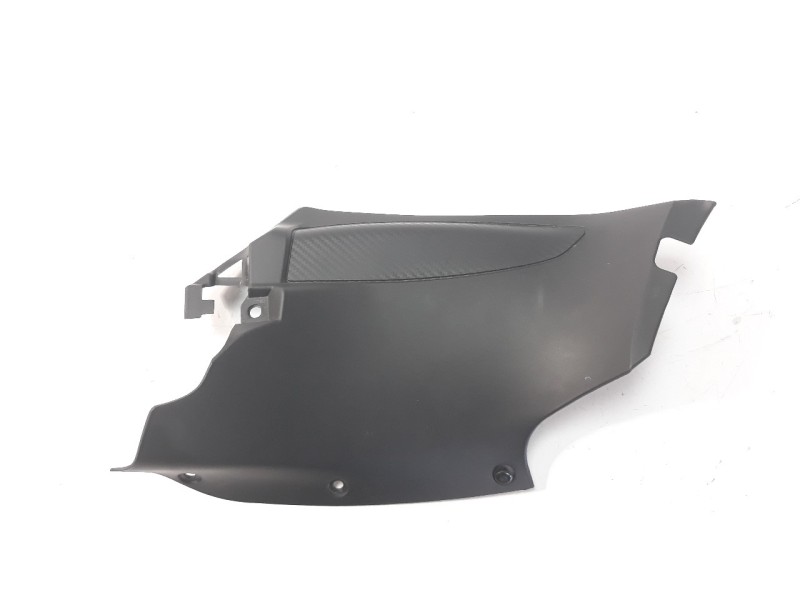 Recambio de moldura para honda cbr 650r referencia OEM IAM 64256MKND100 64256MKND10 