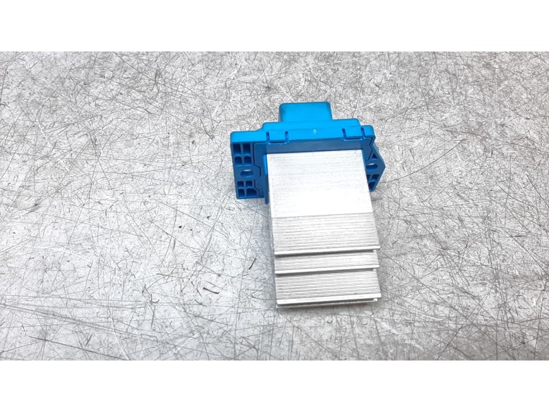 Recambio de resistencia calefaccion para hyundai santa fe 2.2 crdi cat referencia OEM IAM 97235J5000  