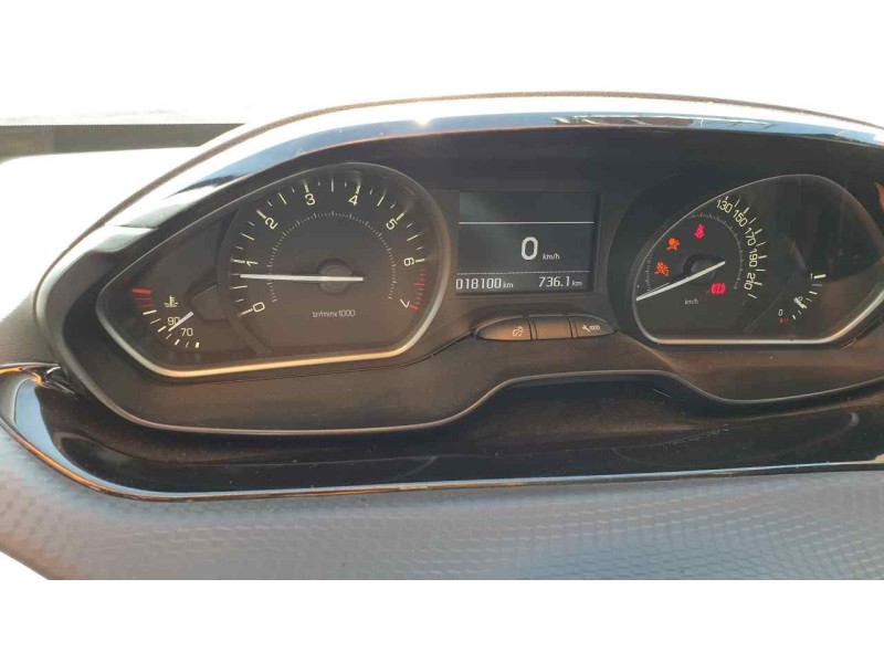 peugeot 208 del año 2018