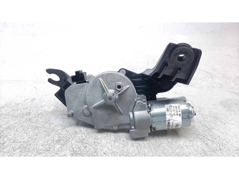 Recambio de motor limpia trasero para hyundai santa fe 2.2 crdi cat referencia OEM IAM 98700S1000  