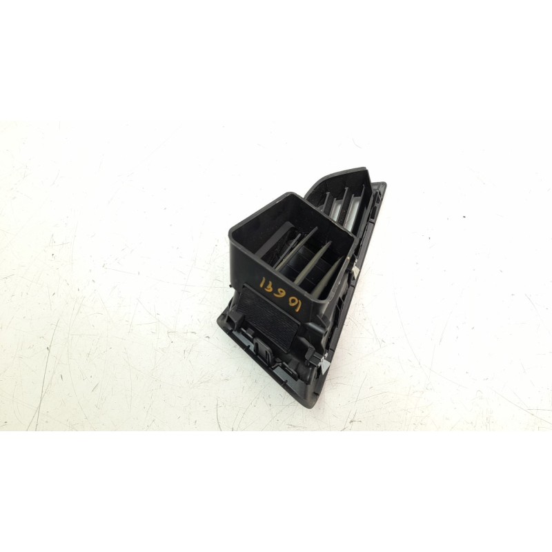 Recambio de rejilla aireadora para ford ecosport 1.5 ti-vct cat referencia OEM IAM DN1BN01B09  