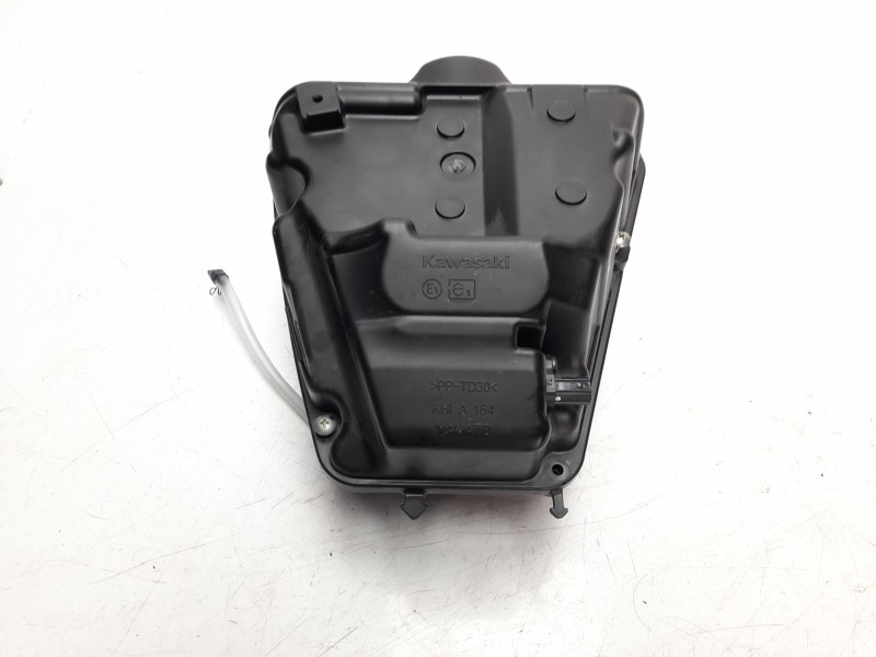 Recambio de filtro aire para kawasaki versys 650 versys 650 referencia OEM IAM KHIA164  