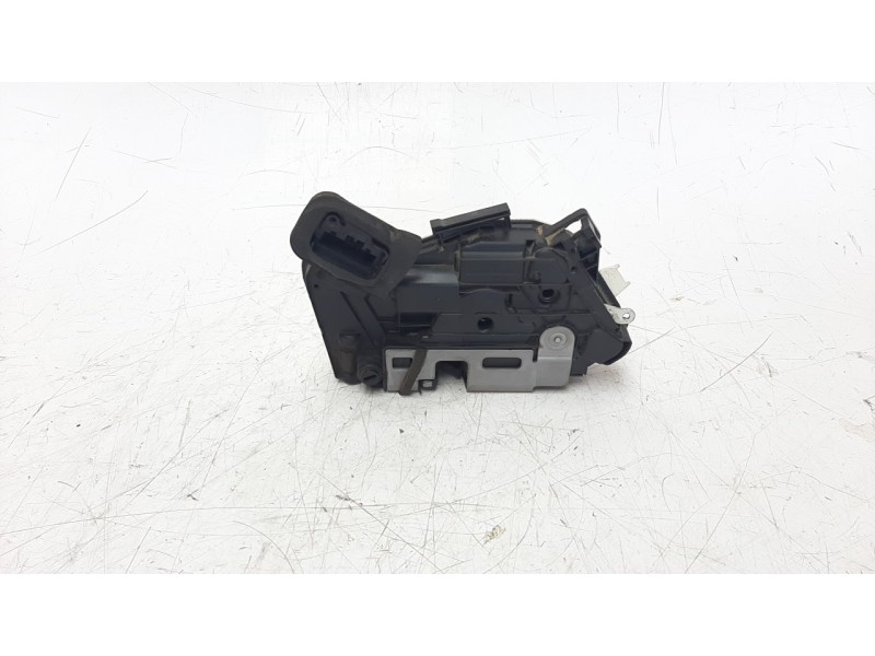 Recambio de cerradura puerta trasera izquierda para seat leon (5f1) 1.2 tsi referencia OEM IAM 5K4839015AF  