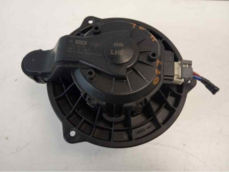 Recambio de ventilador calefaccion para hyundai i20 1.2 16v cat referencia OEM IAM F00S3B2542  