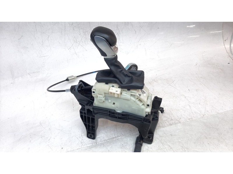 Recambio de palanca cambio para hyundai santa fe 2.2 crdi cat referencia OEM IAM 46701F2120  
