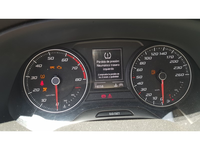 Recambio de cuadro instrumentos para seat leon (5f1) 1.2 tsi referencia OEM IAM 5F0920740E A2C12362000 