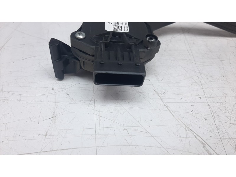 Recambio de potenciometro pedal para opel insignia berlina 2.0 16v cdti referencia OEM IAM 13237352 6PV00976500 