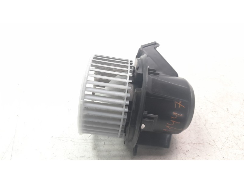 Recambio de ventilador calefaccion para smart forfour referencia OEM IAM EE795002  