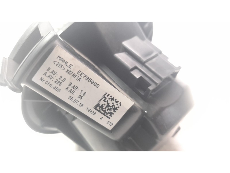 Recambio de ventilador calefaccion para smart forfour referencia OEM IAM EE795002  