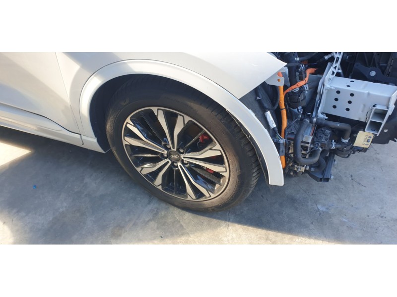 Recambio de amortiguador delantero derecho para ford kuga hybrid st-line x referencia OEM IAM LX6118045SCE  
