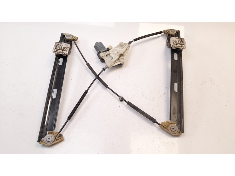 Recambio de elevalunas delantero izquierdo para seat leon (5f1) 1.2 tsi referencia OEM IAM 5F4837461D  