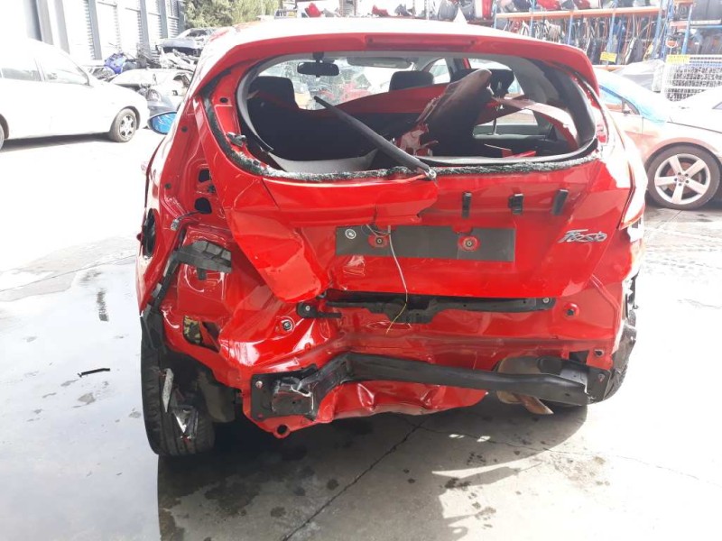 ford fiesta (ccn) del año 2015