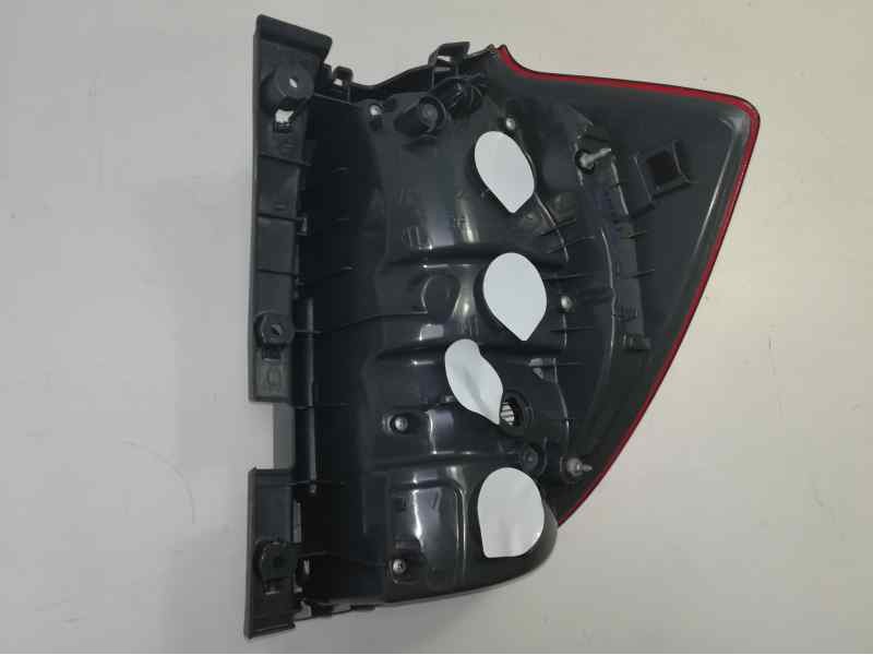 Recambio de piloto trasero izquierdo para kia cee´d sporty wagon referencia OEM IAM 924011H300 108550853 KI4304164