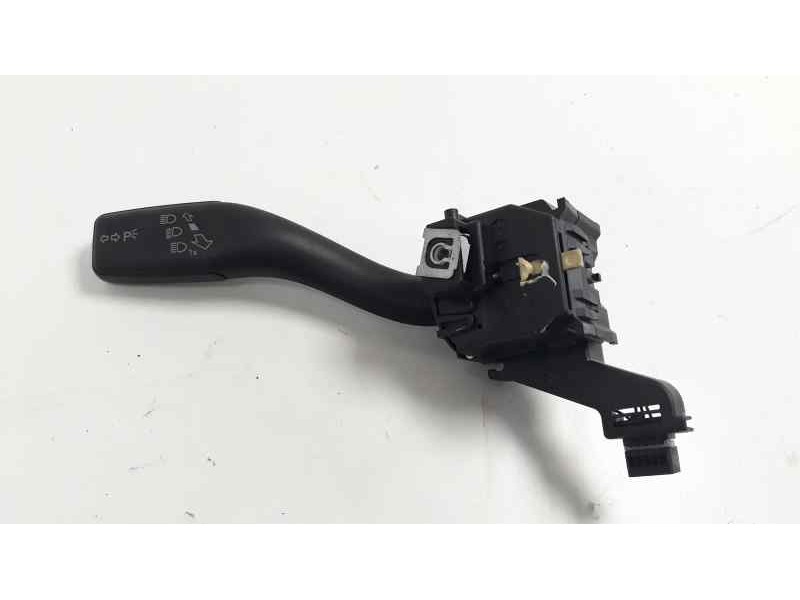 Recambio de mando intermitentes para audi a3 sportback (8p) 1.6 tdi attraction referencia OEM IAM 8P0953513E  