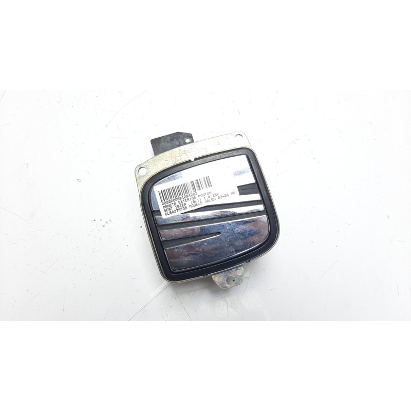 Recambio de maneta exterior porton para seat ibiza (6l1) 1.4 16v referencia OEM IAM 6L6827573B  