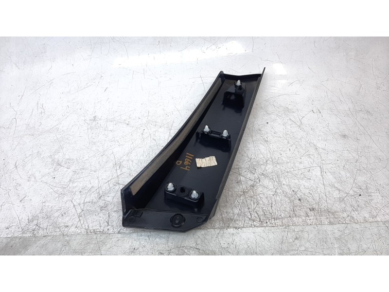 Recambio de moldura para dacia jogger expression jogger referencia OEM IAM 768186704R  
