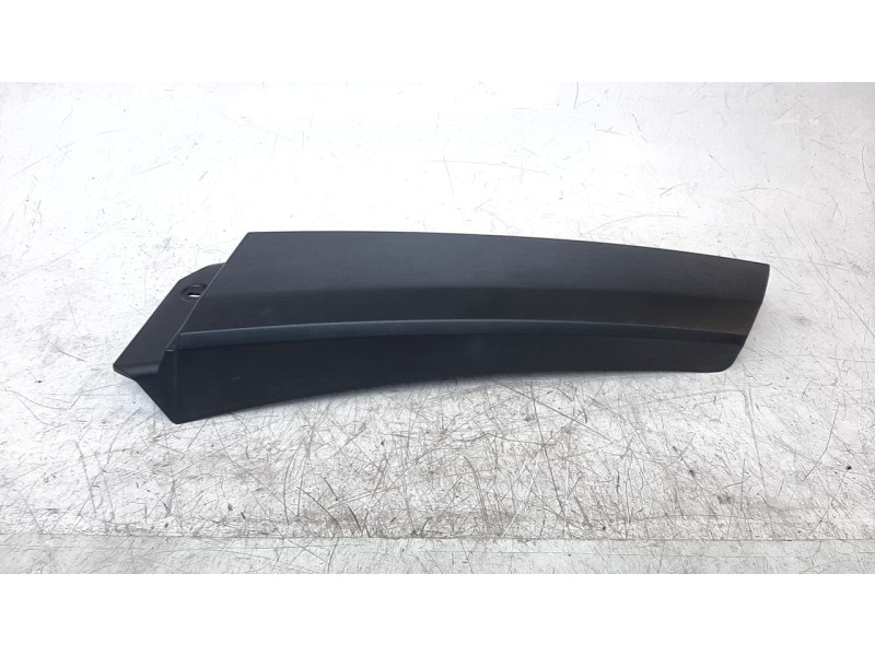 Recambio de moldura para dacia jogger expression jogger referencia OEM IAM 768186704R  