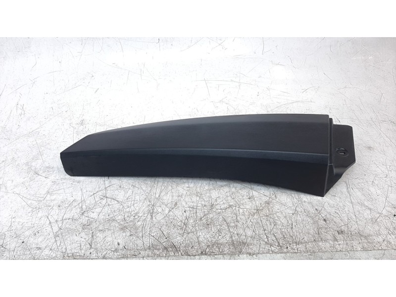 Recambio de moldura para dacia jogger expression jogger referencia OEM IAM 768186704R  