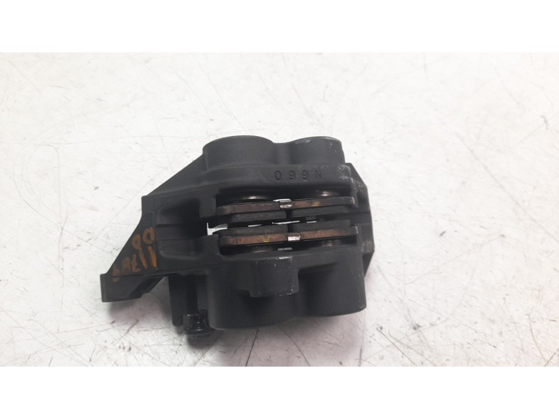 Recambio de pinza de freno delantera derecha para yamaha mt -07 referencia OEM IAM 1WS2580U00  