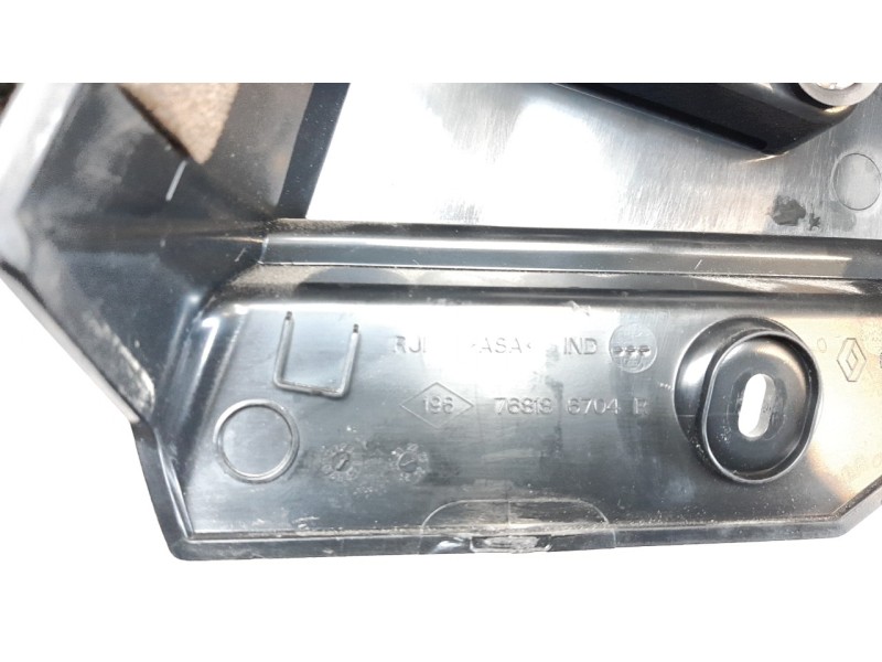 Recambio de moldura para dacia jogger expression jogger referencia OEM IAM 768186704R  