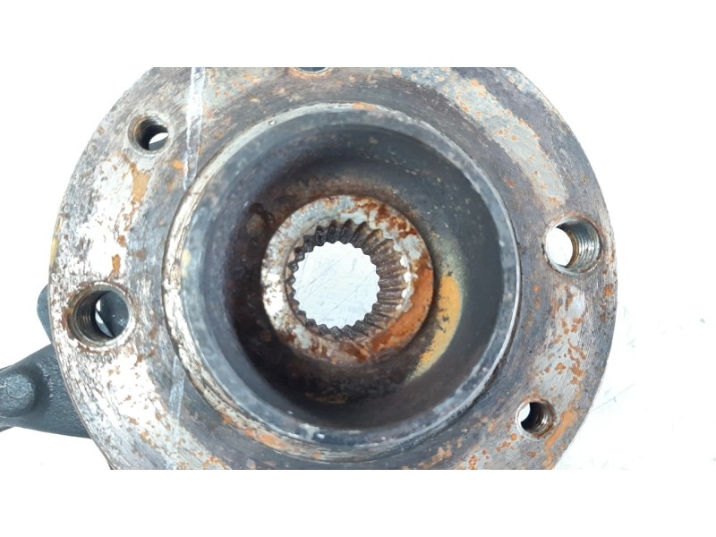 Recambio de mangueta delantera derecha para renault clio iv 1.5 dci diesel fap referencia OEM IAM 400146343R  