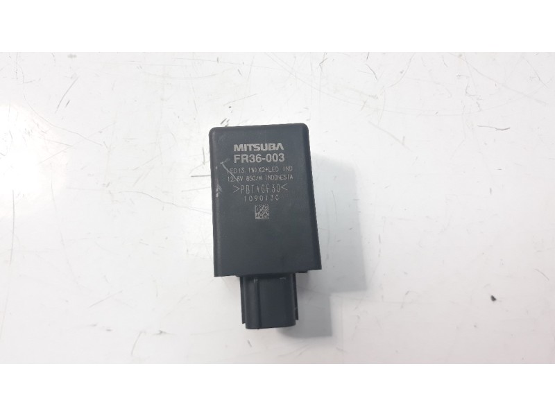 Recambio de rele para honda cbr 650r referencia OEM IAM FR36003  