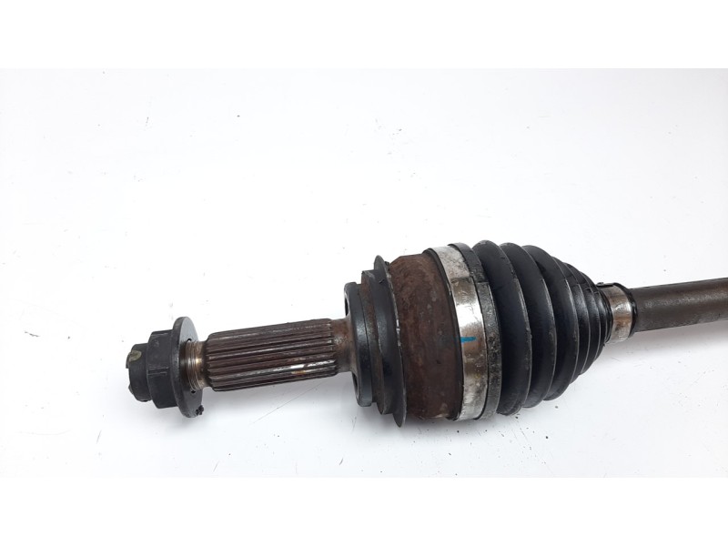 Recambio de transmision delantera izquierda para kia rio (yb) 1.2 cat referencia OEM IAM 49500H8000  