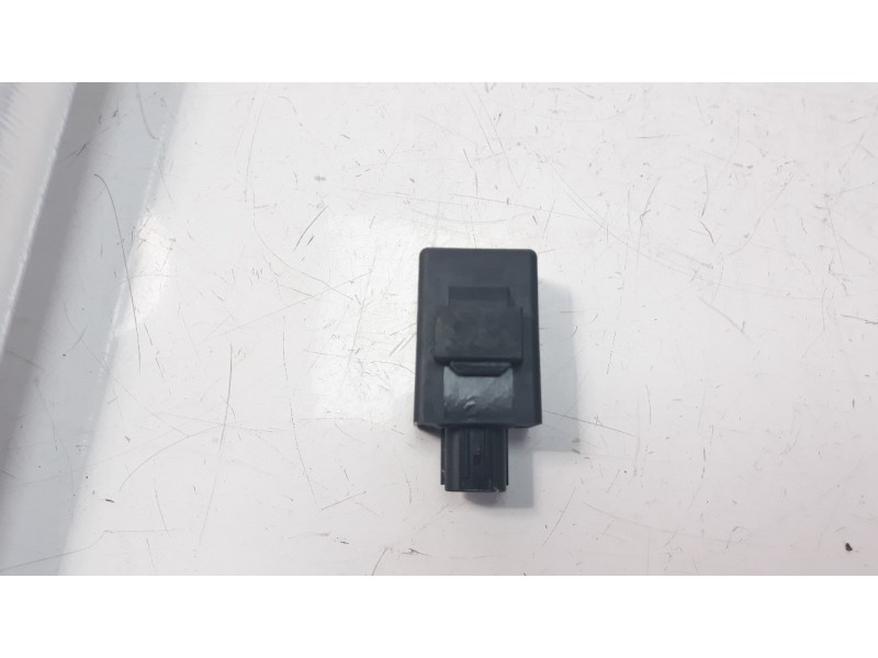 Recambio de rele para honda cbr 650r referencia OEM IAM FR36003  