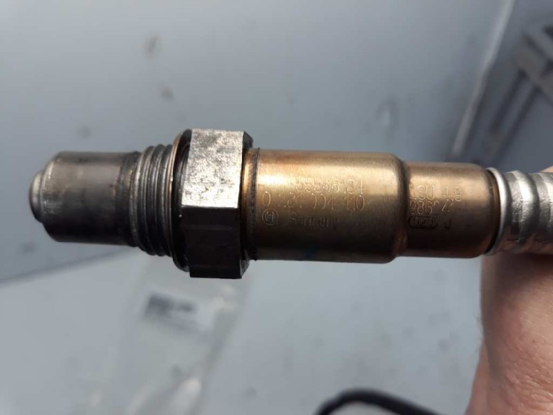 Recambio de sonda lambda para opel insignia berlina cosmo referencia OEM IAM 0281004110  