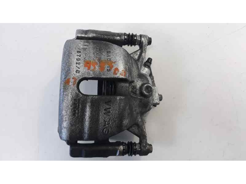 Recambio de pinza de freno delantera derecha para audi a3 sportback (8vf) basic referencia OEM IAM 8V0615124  
