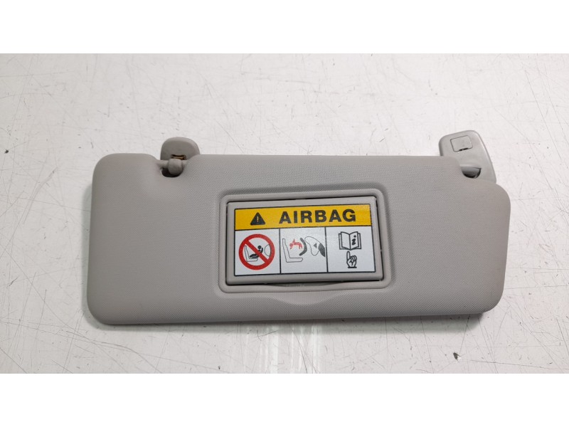 Recambio de parasol derecho para renault clio iv 1.5 dci diesel fap referencia OEM IAM 964006387R  