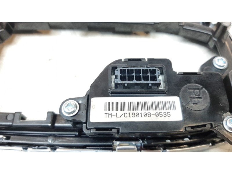 Recambio de moldura para hyundai santa fe 2.2 crdi cat referencia OEM IAM TMLC190108  