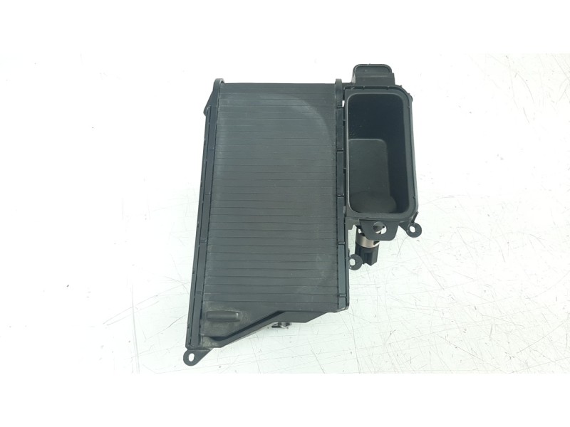 Recambio de guantera para opel insignia berlina 2.0 16v cdti referencia OEM IAM 333488716  