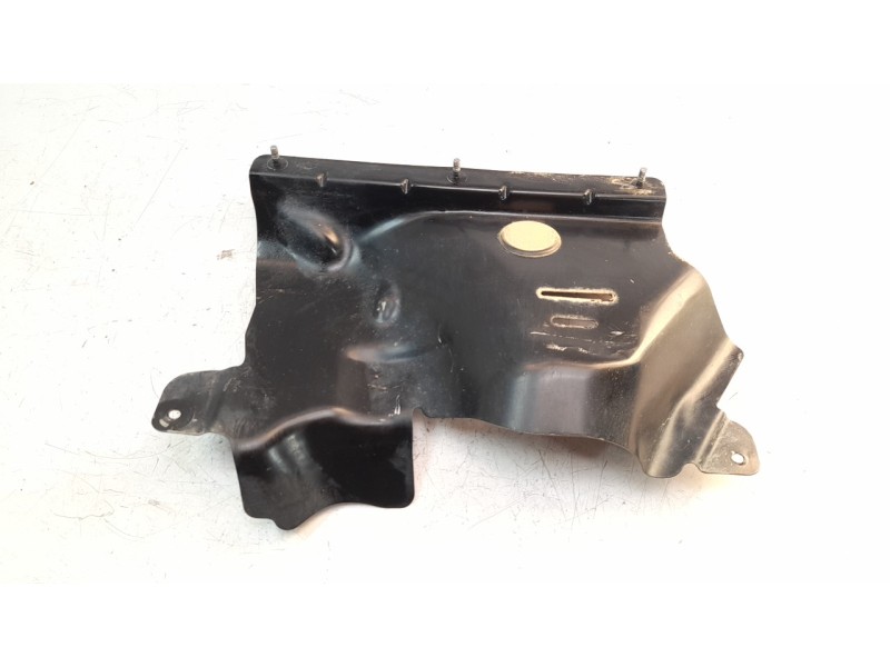 Recambio de cubrecarter para jeep renegade limited 4x4 referencia OEM IAM C245LJ  