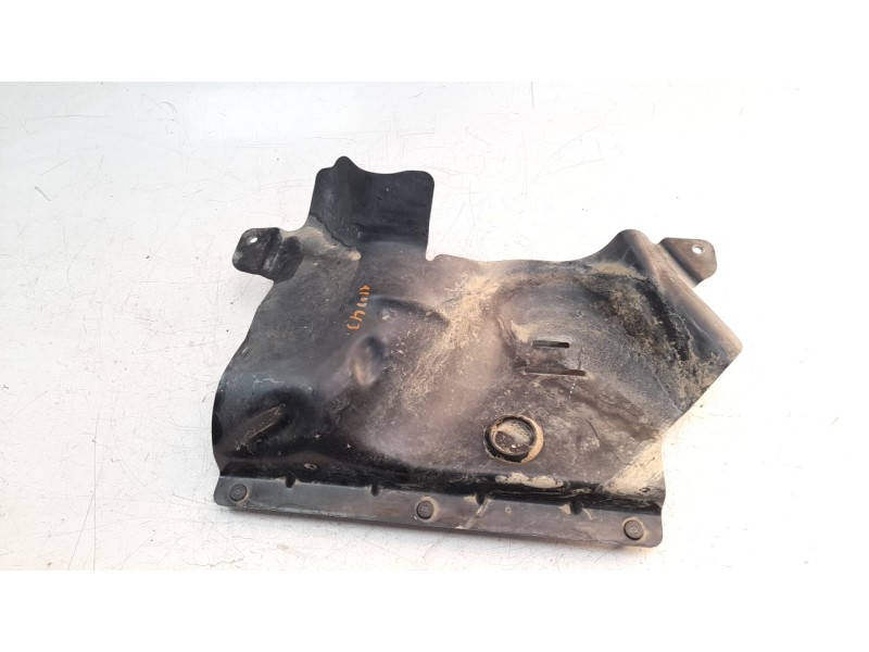 Recambio de cubrecarter para jeep renegade limited 4x4 referencia OEM IAM C245LJ  