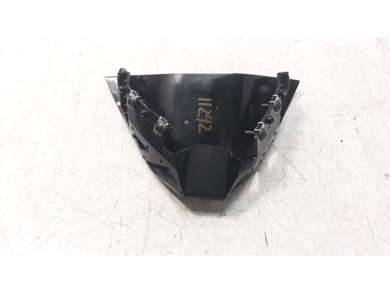 Recambio de moldura para yamaha yzf-r6 referencia OEM IAM BEB2821900  