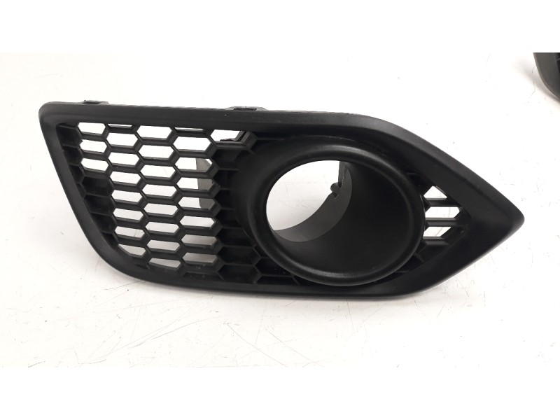Recambio de rejilla paragolpes izquierda para honda hr-v (..) 1.5 vtec cat referencia OEM IAM 71108TFSG0  