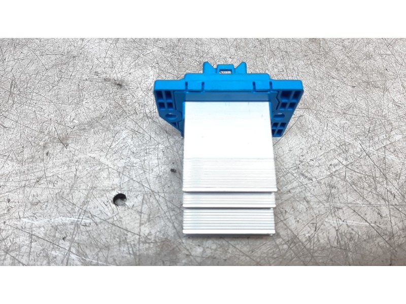 Recambio de resistencia calefaccion para hyundai santa fe 2.2 crdi cat referencia OEM IAM 97235J5000  