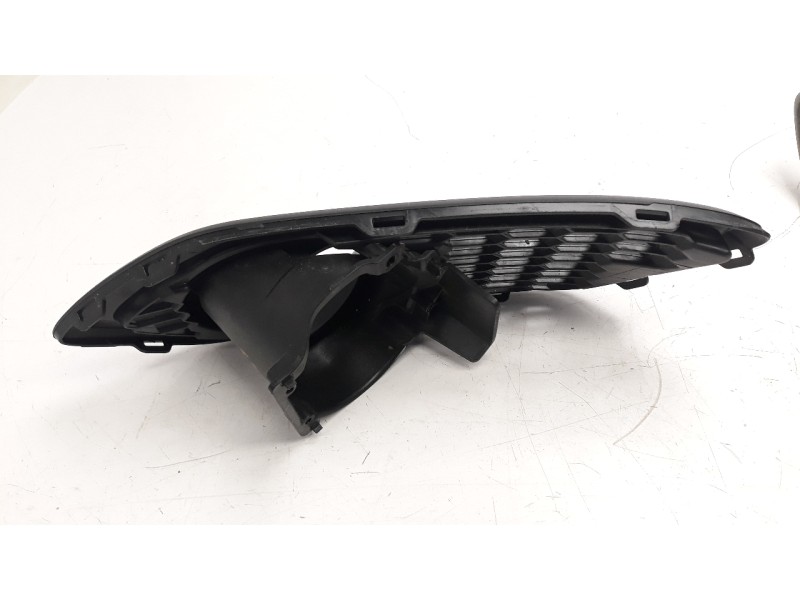 Recambio de rejilla paragolpes izquierda para honda hr-v (..) 1.5 vtec cat referencia OEM IAM 71108TFSG0  