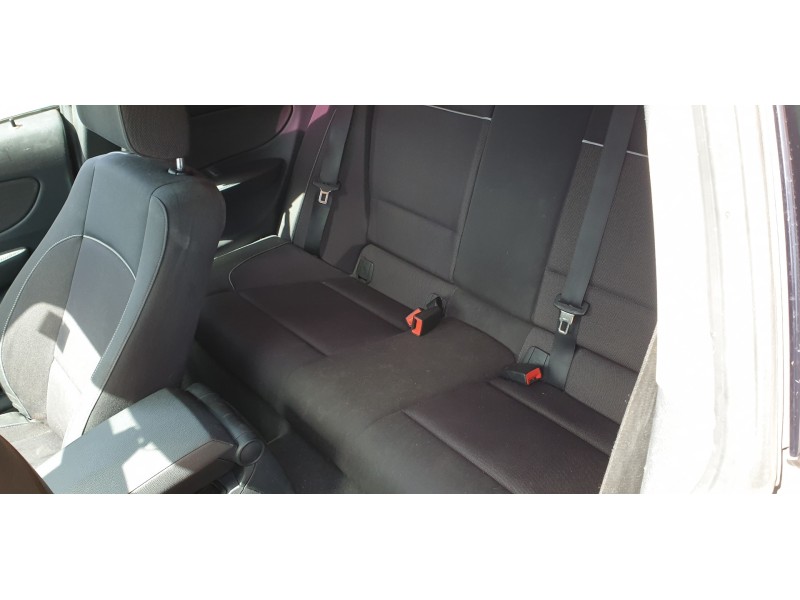 bmw serie 1 berlina (e81/e87) del año 2011