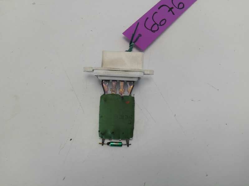 Recambio de resistencia calefaccion para opel meriva cosmo referencia OEM IAM 13124714  