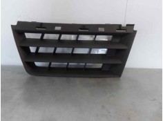 Recambio de rejilla delantera para renault scenic ii referencia OEM IAM 7701474779 107194405 RN0322004