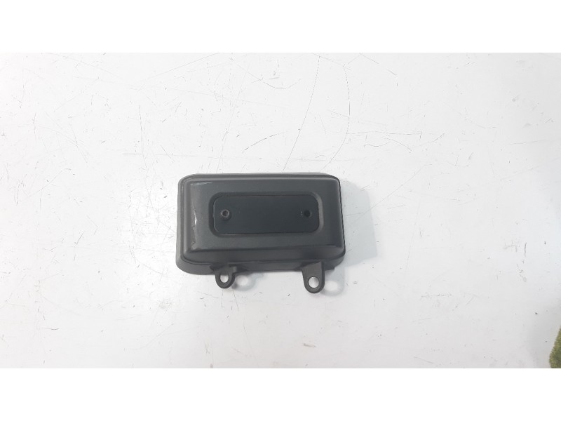 Recambio de moldura para yamaha xsr 900 xsr 900 referencia OEM IAM B902172E00  