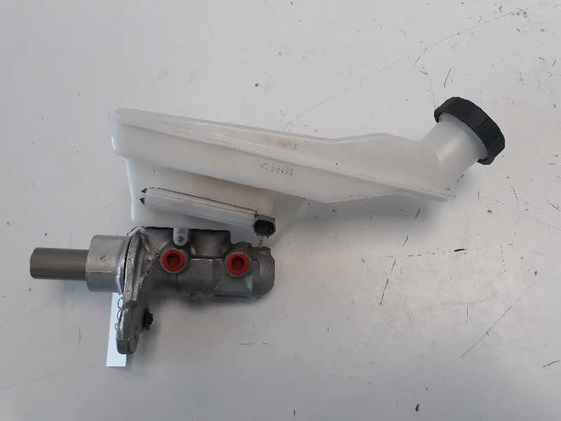 Recambio de bomba freno para mercedes-benz clase cla (w117) cla 200 cdi (117.308) referencia OEM IAM A2464300202  
