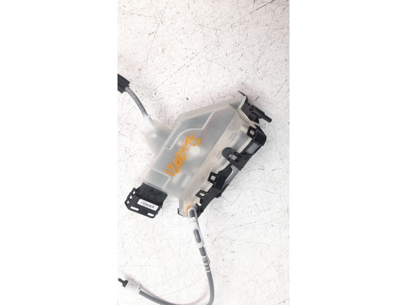 Recambio de cerradura puerta trasera izquierda para peugeot 208 (p2) active referencia OEM IAM 444130  