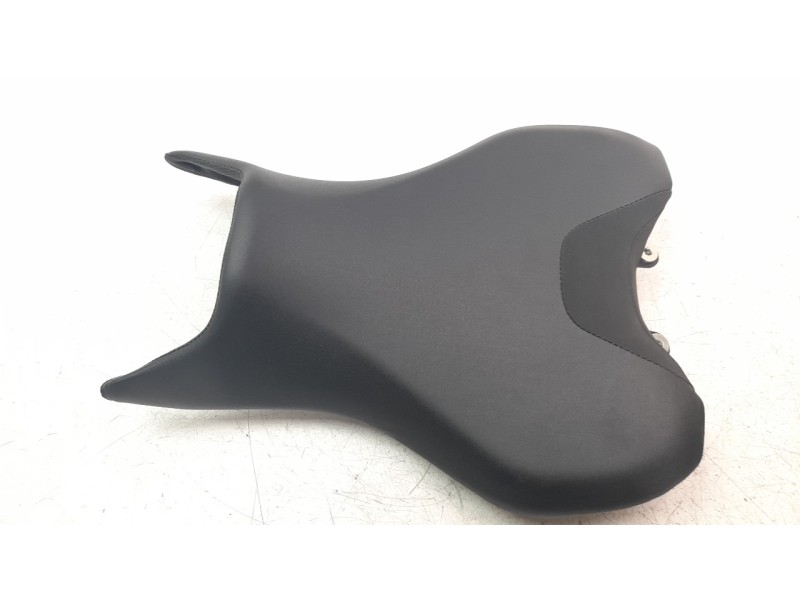 Recambio de asiento delantero para yamaha mt -07 referencia OEM IAM B4C2471001  