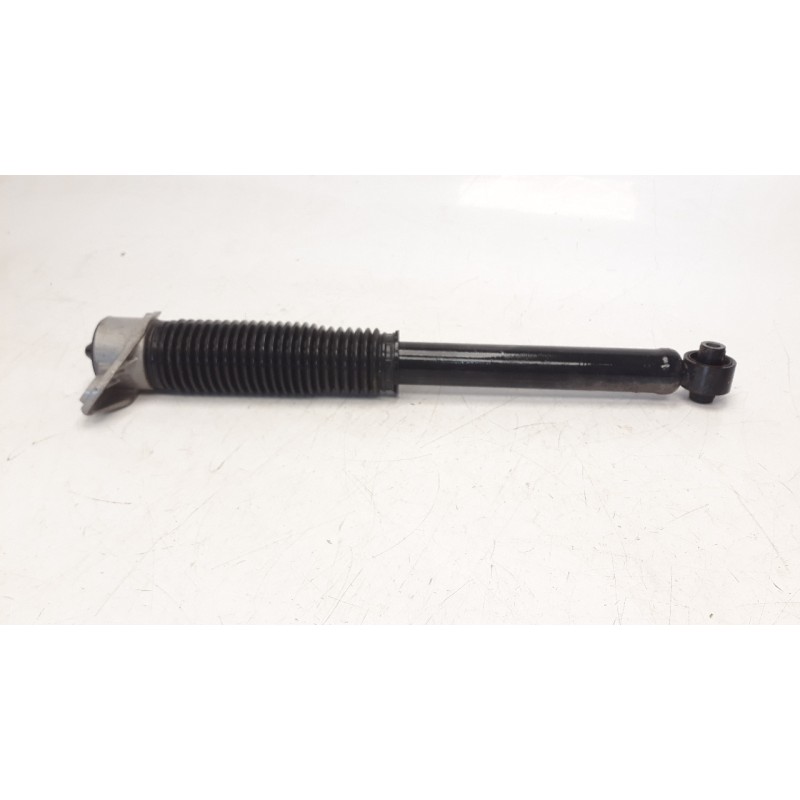 Recambio de amortiguador trasero derecho para kia sportage 1.6 gdi cat referencia OEM IAM 55300R200  